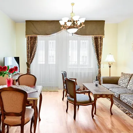 Aparthotel Boutique Romanza