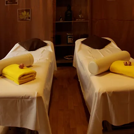 Romanza アパートホテル