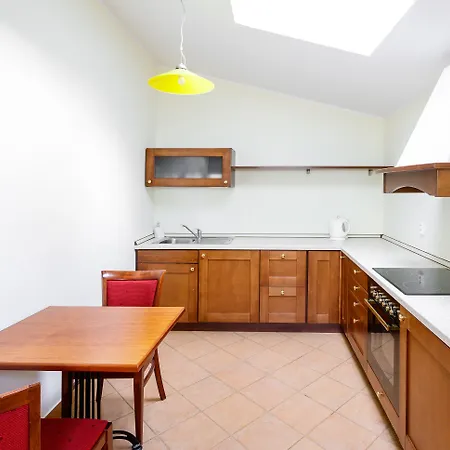 Boutique Romanza Ξενοδοχείο με διαμερίσματα 4*