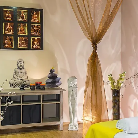 アパートホテル Romanza 4*