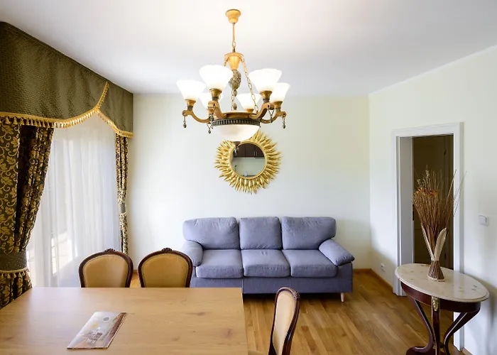 Boutique Romanza 4*