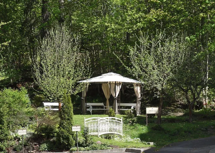 Boutique Romanza 4*