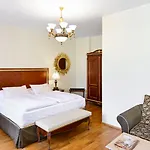 Boutique Romanza 아파트호텔 마리안스케 라즈네