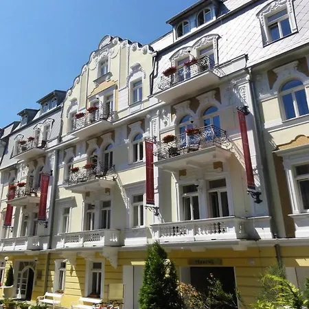 Romanza Aparthotel 4*