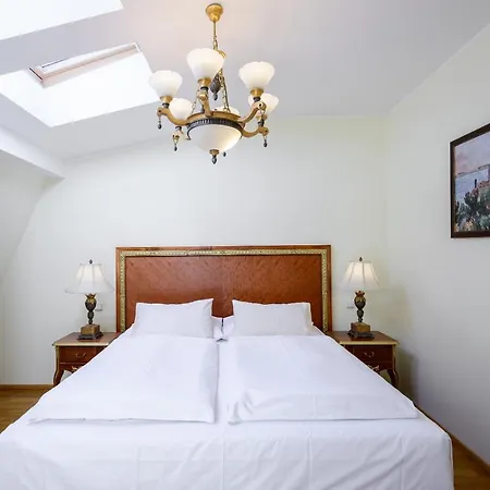 Aparthotel Romanza 4*