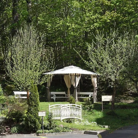 Boutique Romanza 4*