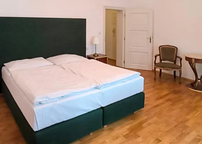 Lägenhetshotell Boutique Romanza 4*