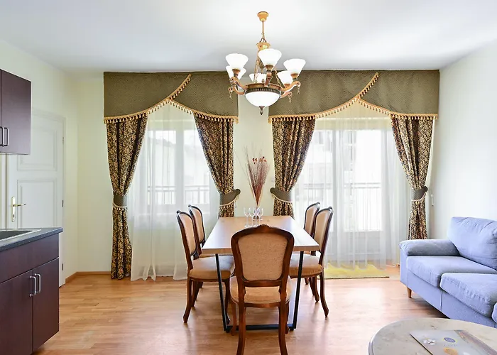 Boutique Romanza Lägenhetshotell 4*