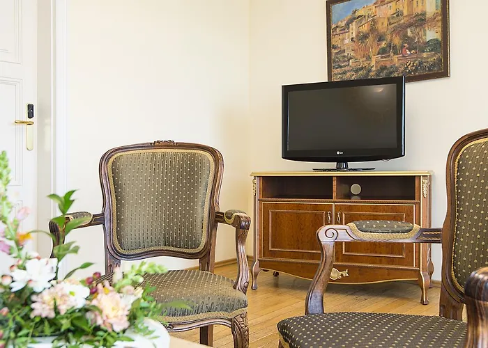 Boutique Romanza Lägenhetshotell 4*